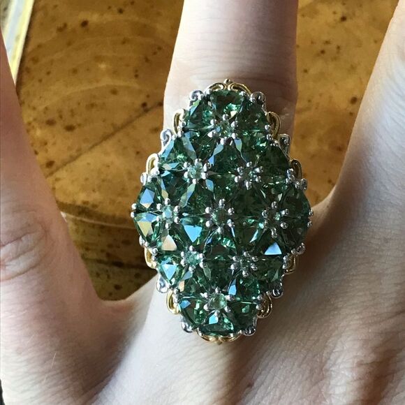 djoy Jewelry - Natural Green Apatite Cocktail Ring Size 6.75
